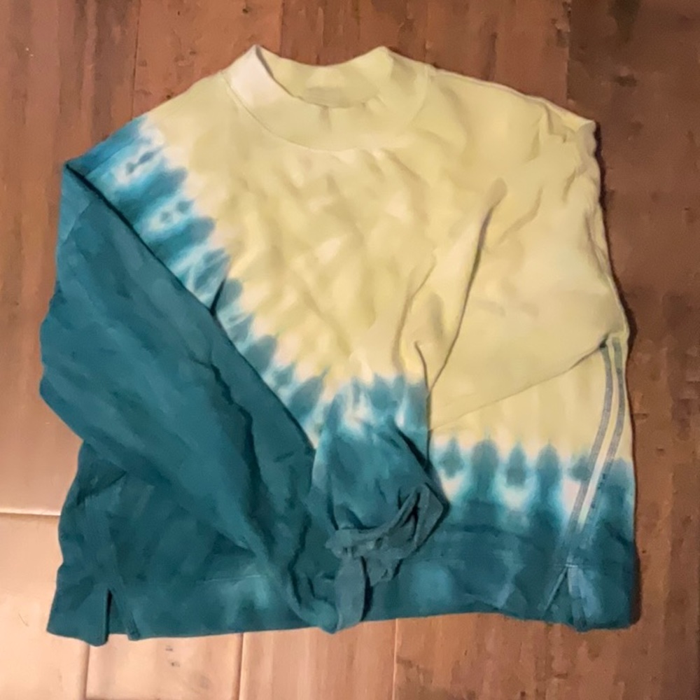 NWOT - OLDNAVY lounge pullover sweatshirt tie die
